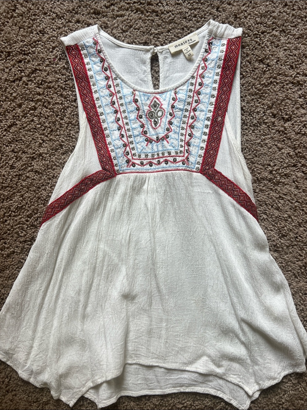 Monteau Women’s Sleeveless Tank with Embroidery Size Medium